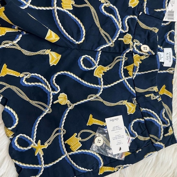 NWT CROWN AND IVY Shelby Navy and Gold Scalloped Sail Rope Print Shorts Size 8 - Picture 6 of 7